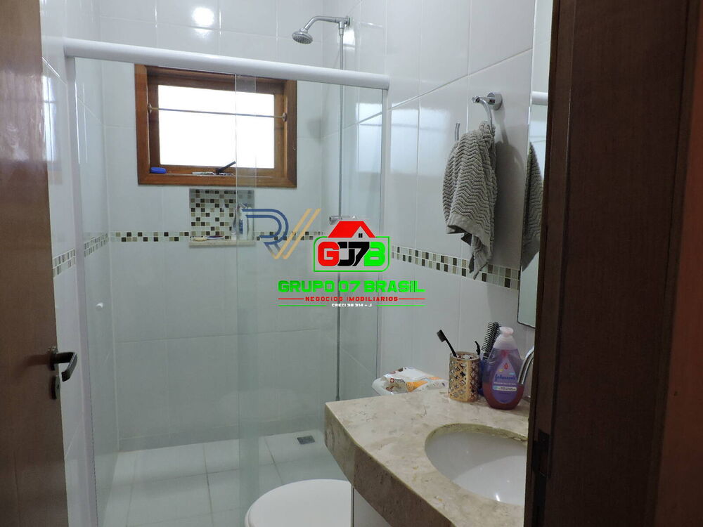 Casa à venda com 4 quartos, 244m² - Foto 11