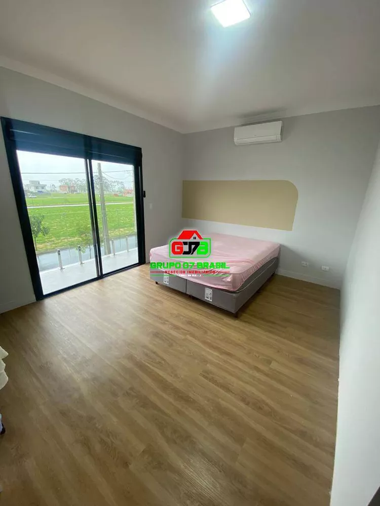 Casa à venda com 3 quartos, 250m² - Foto 14