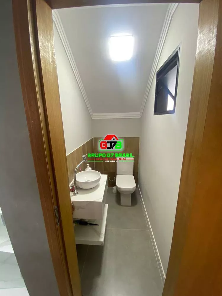 Casa à venda com 3 quartos, 250m² - Foto 12