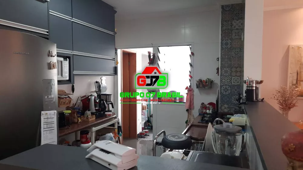 Apartamento para alugar com 3 quartos, 111m² - Foto 10