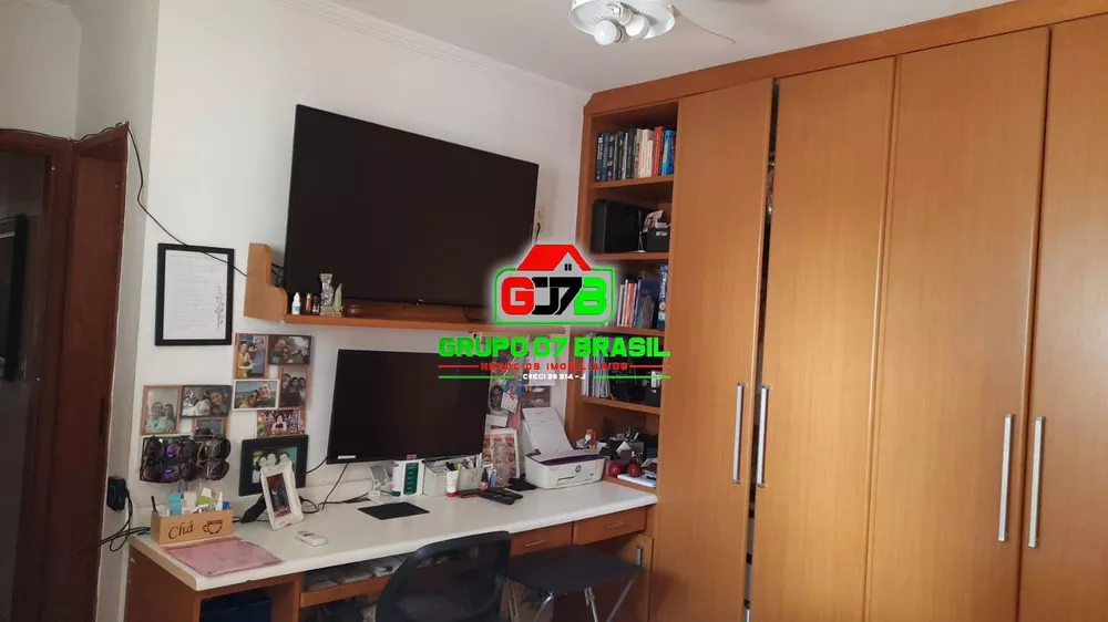 Apartamento para alugar com 3 quartos, 111m² - Foto 24