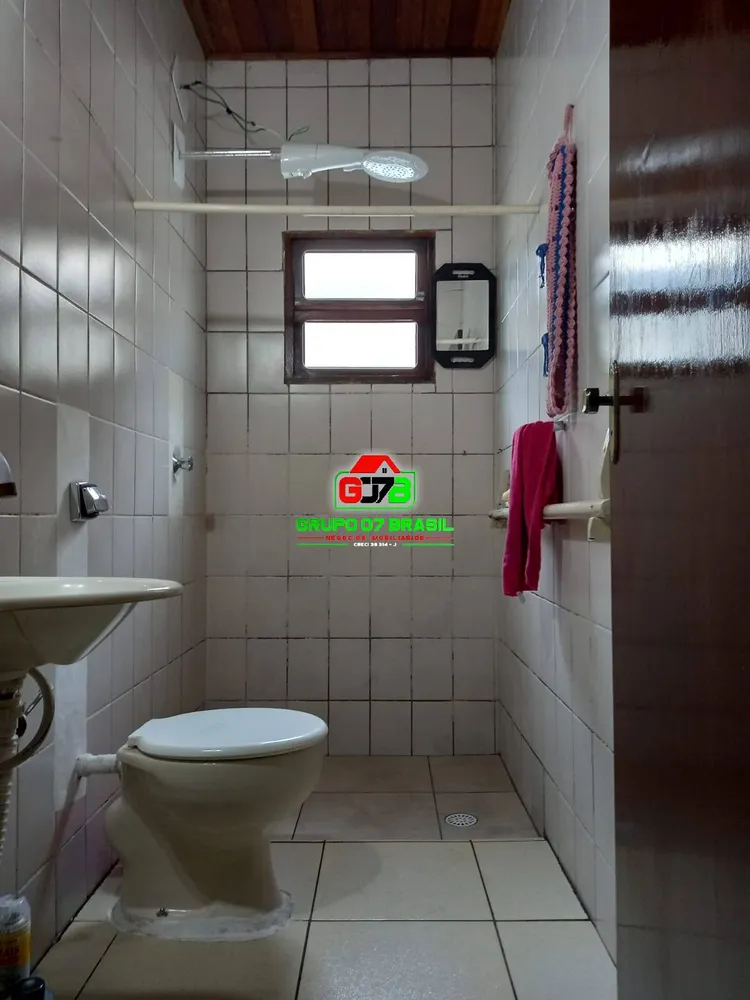 Casa, 3 quartos, 240 m² - Foto 2