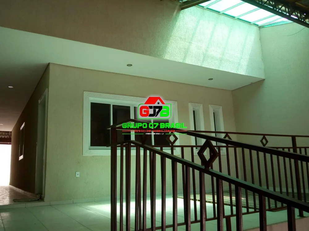 Casa, 4 quartos, 235 m² - Foto 3