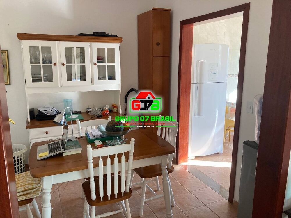 Casa à venda com 2 quartos, 84m² - Foto 9
