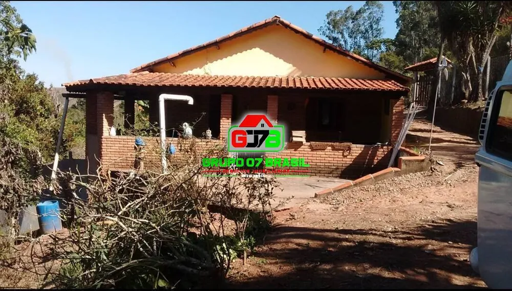 Chácara, 2 quartos, 2500 m² - Foto 1