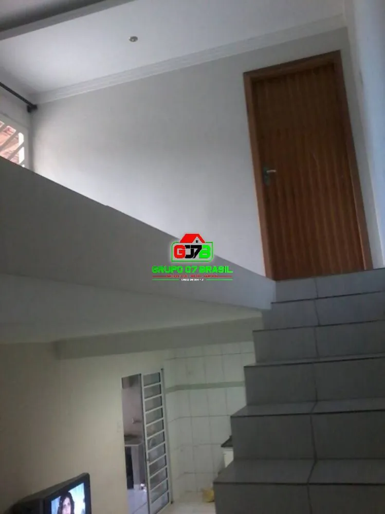 Casa, 3 quartos, 250 m² - Foto 4