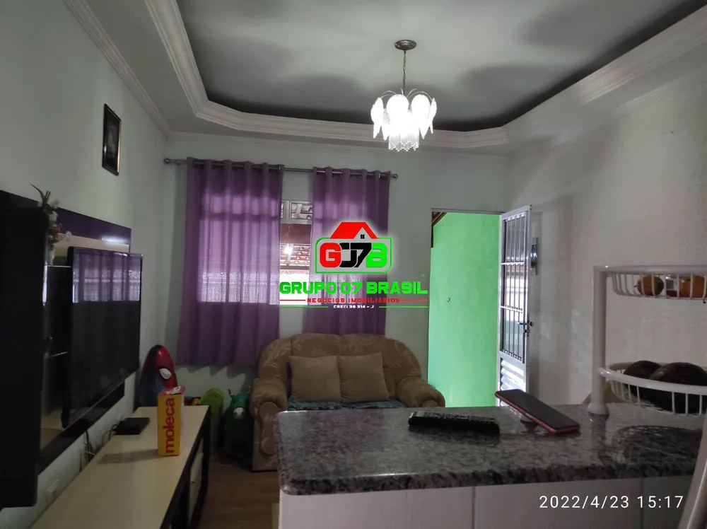 Casa, 4 quartos, 186 m² - Foto 1