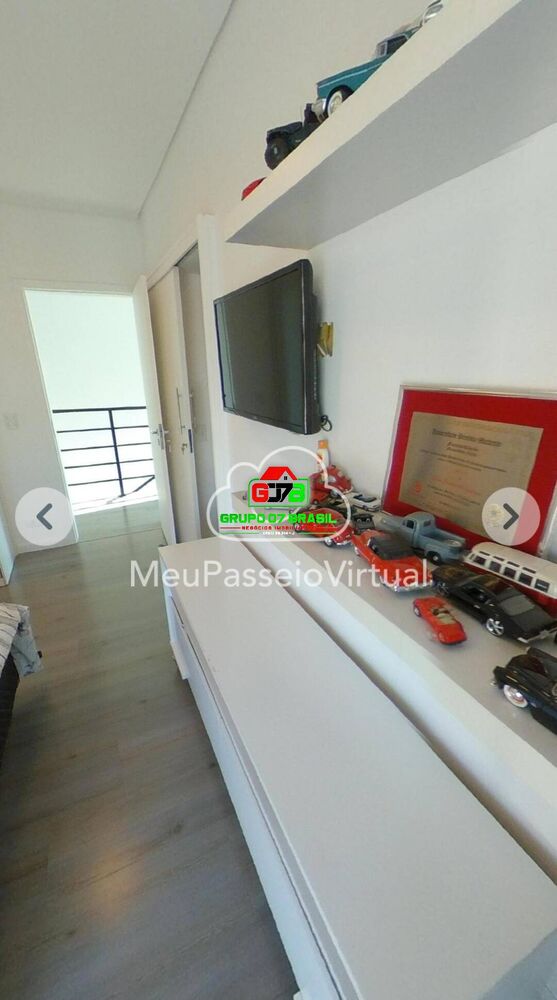 Casa de Condomínio à venda e aluguel com 6 quartos, 550m² - Foto 1