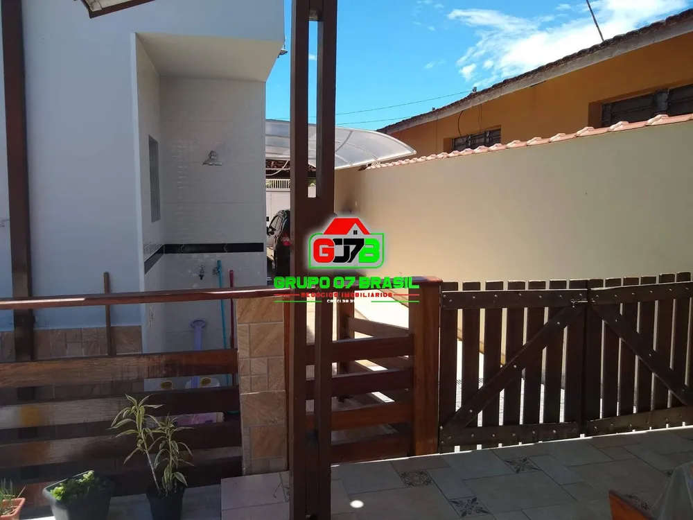 Casa, 5 quartos, 232 m² - Foto 1