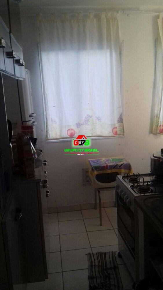 Apartamento à venda com 2 quartos, 49m² - Foto 2