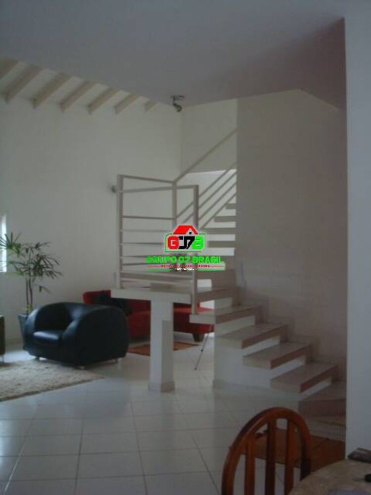 Sobrado, 2 quartos, 256 m² - Foto 2