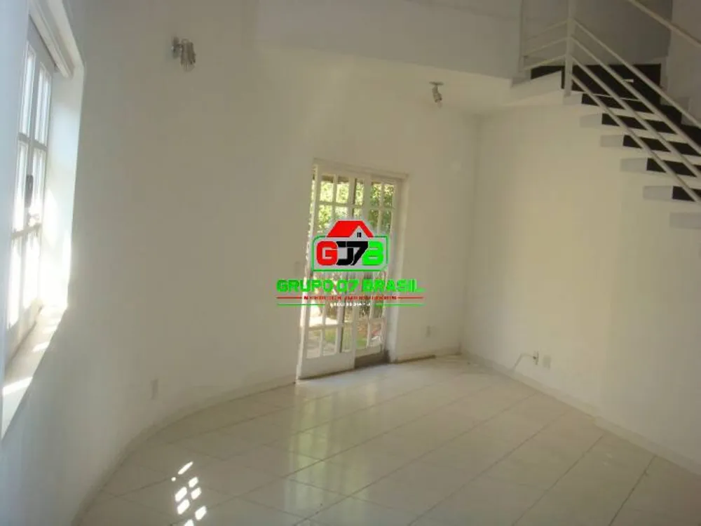 Sobrado, 2 quartos, 256 m² - Foto 8