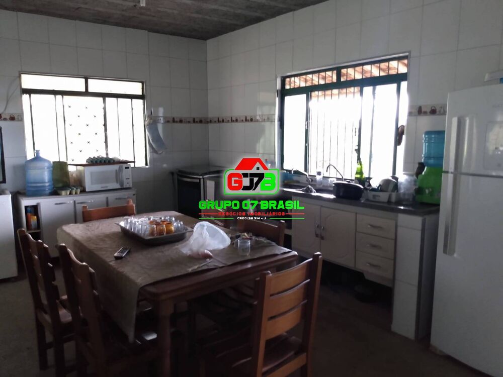 Chácara à venda com 2 quartos, 80m² - Foto 12
