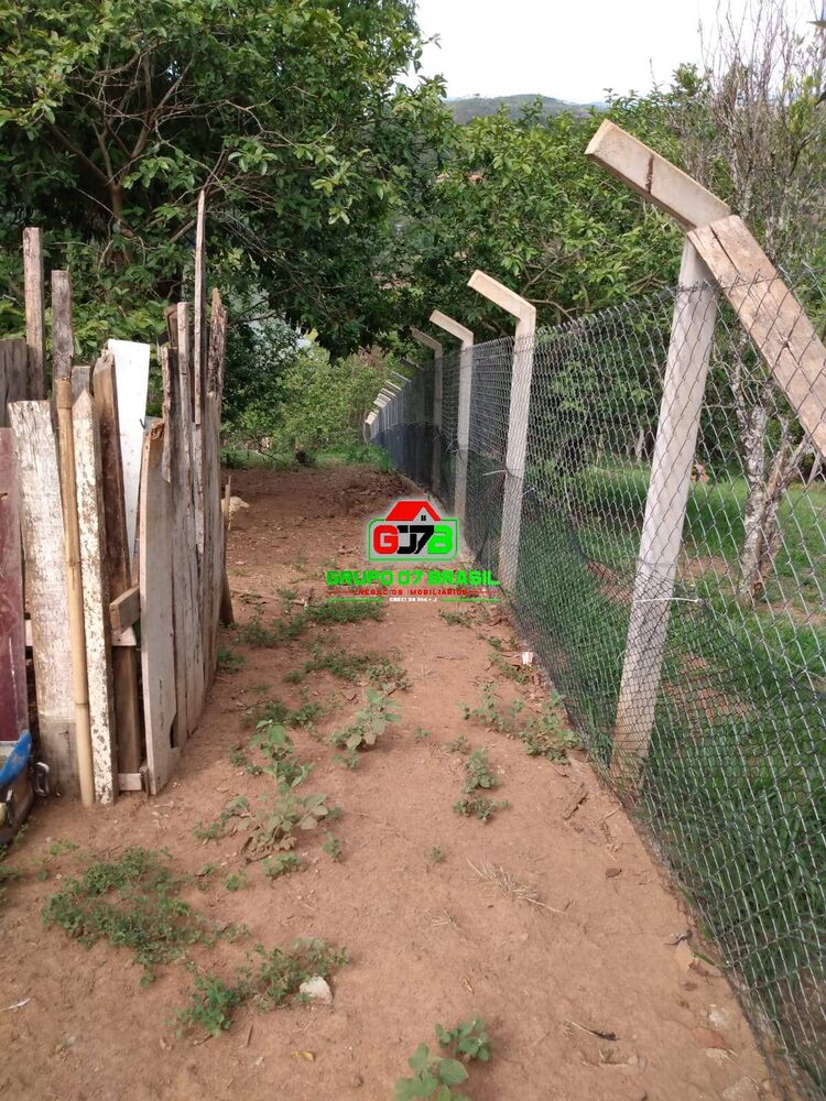 Chácara à venda com 2 quartos, 80m² - Foto 11