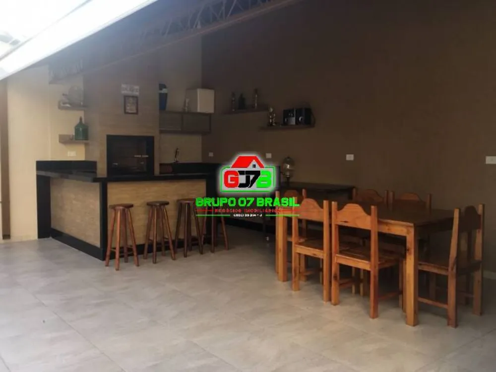 Casa, 3 quartos, 250 m² - Foto 9
