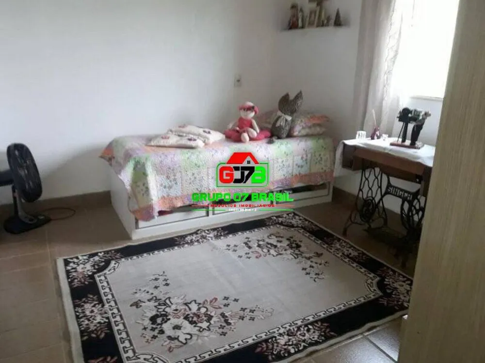 Chácara, 4 quartos, 1600 m² - Foto 4