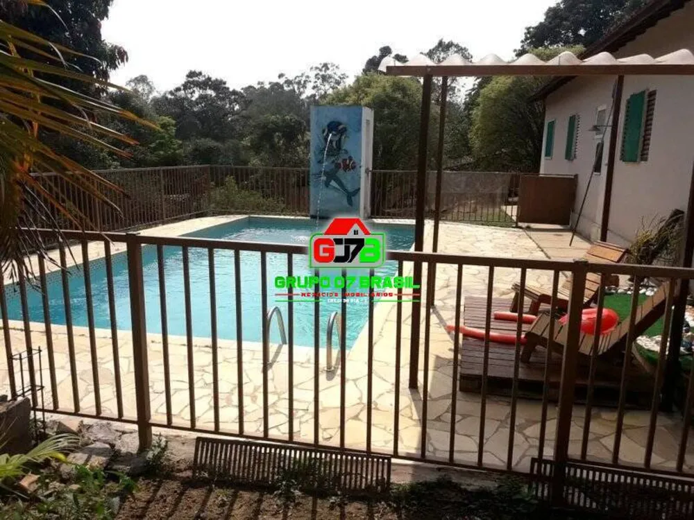 Chácara, 4 quartos, 1600 m² - Foto 1