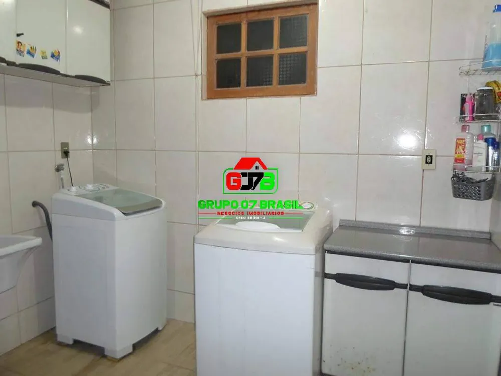 Casa, 3 quartos, 210 m² - Foto 4