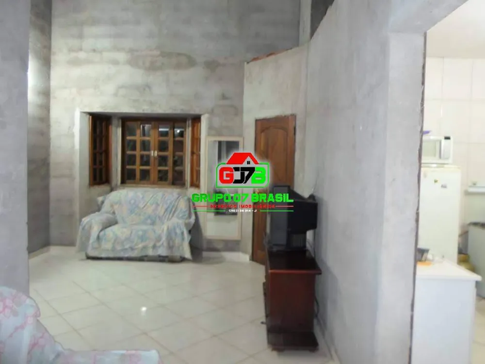 Casa, 3 quartos, 210 m² - Foto 1