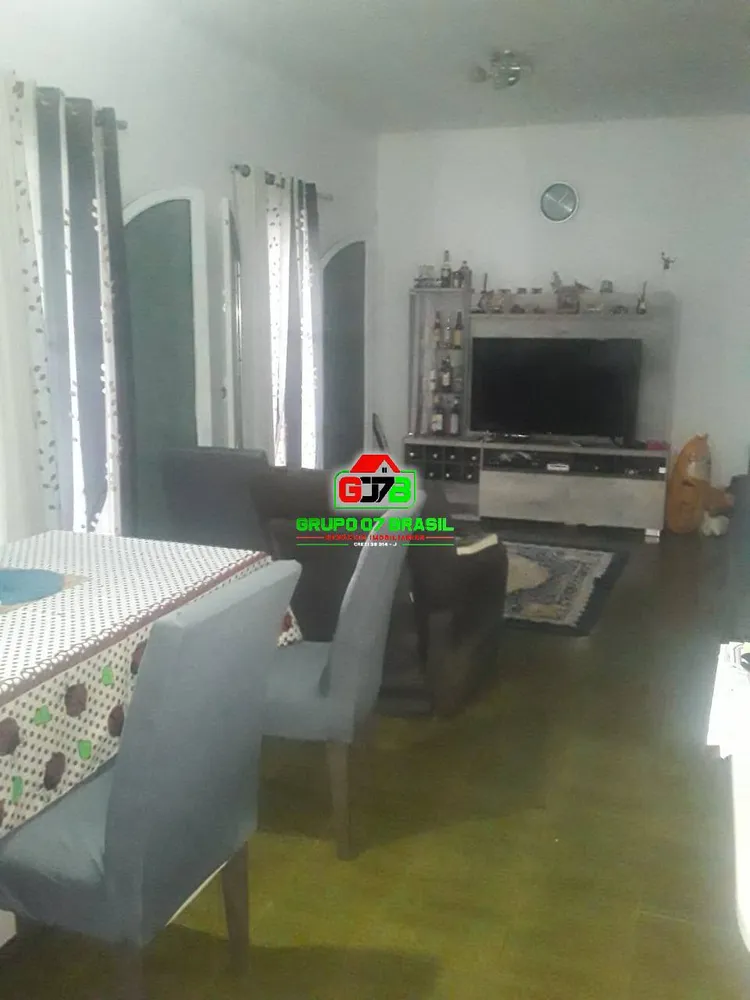 Casa, 4 quartos, 176 m² - Foto 2