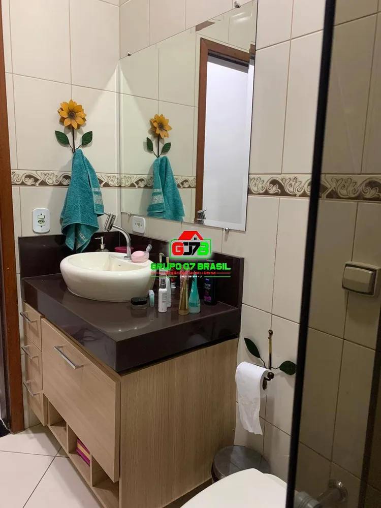 Sobrado, 3 quartos, 208 m² - Foto 4