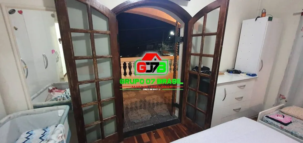 Casa, 3 quartos, 185 m² - Foto 1