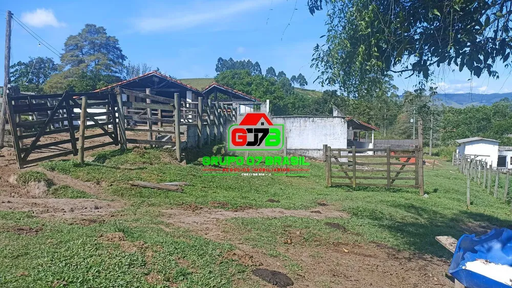Sítio, 2 quartos, 200 m² - Foto 3