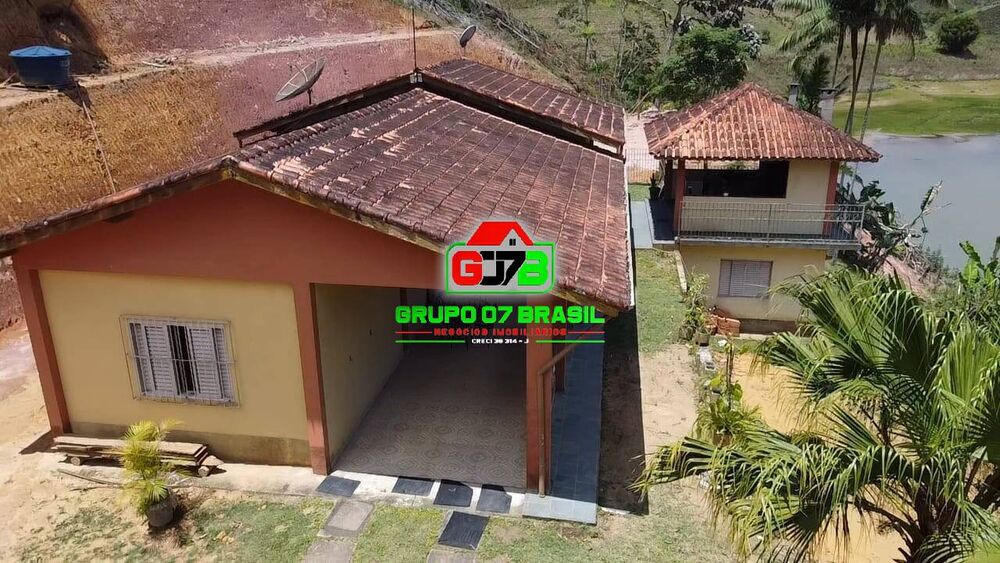 Sítio à venda com 2 quartos, 3m² - Foto 2