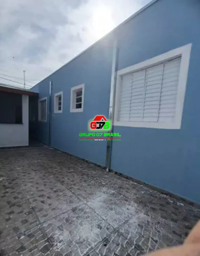 Casa à venda com 3 quartos, 80m² - Foto 2