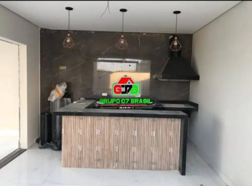 Casa, 3 quartos, 235 m² - Foto 4