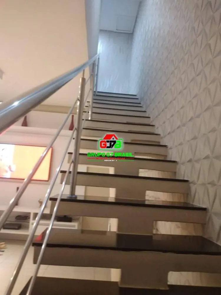 Casa, 3 quartos, 252 m² - Foto 5