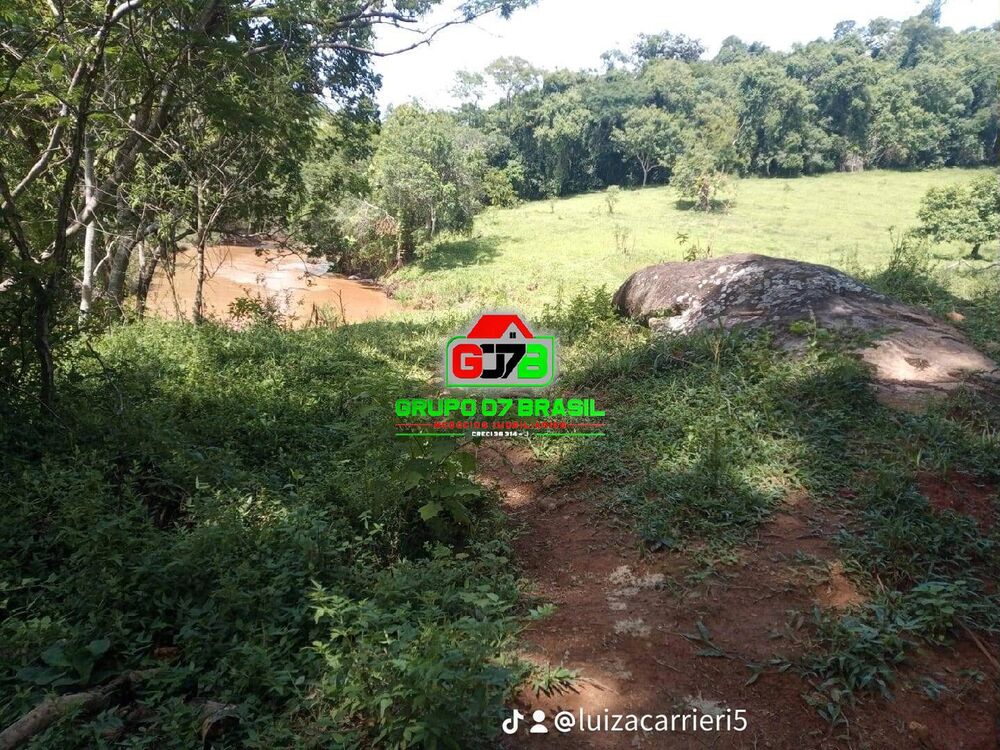 Sítio à venda com 2 quartos, 80m² - Foto 3