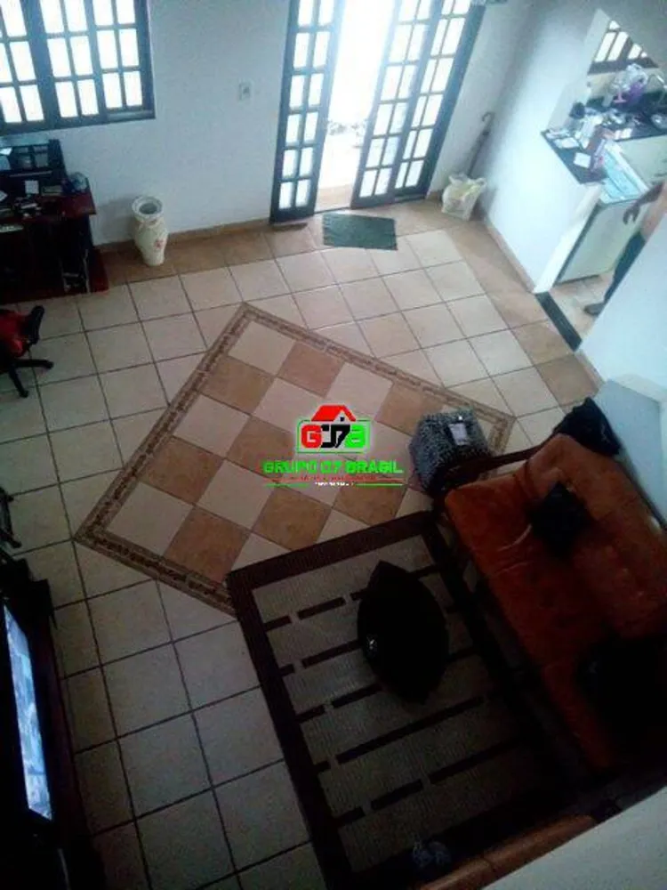 Sobrado, 6 quartos, 335 m² - Foto 1