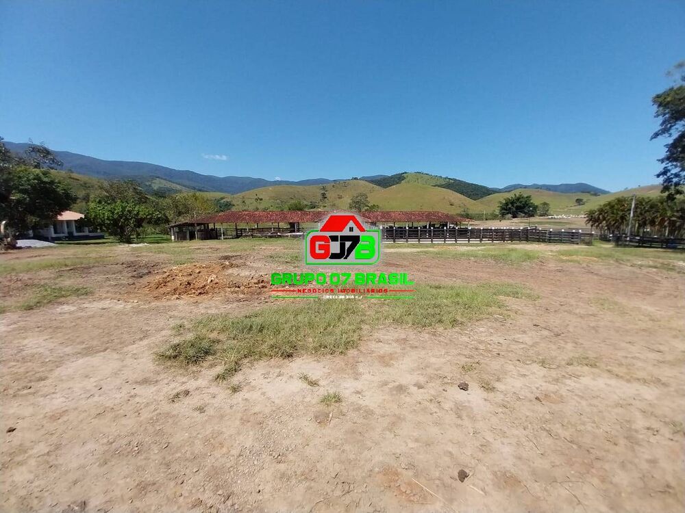 Terreno à venda, 215m² - Foto 12