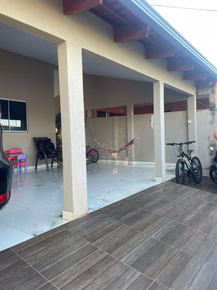 Casa, 3 quartos, 225 m² - Foto 1
