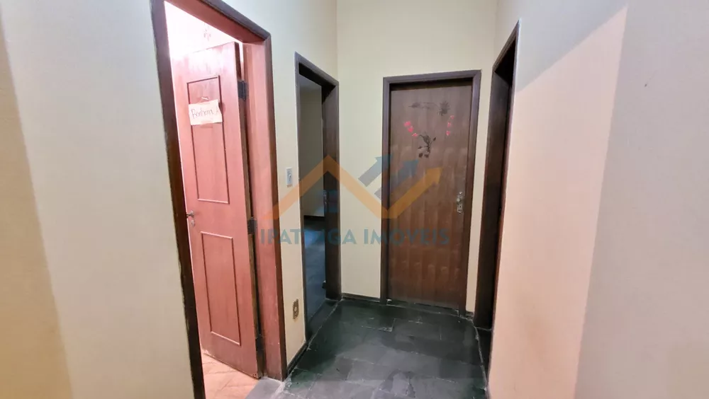 Casa à venda com 3 quartos, 190m² - Foto 12