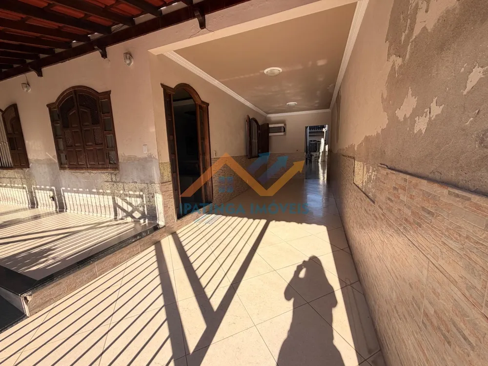 Casa, 4 quartos, 250 m² - Foto 2