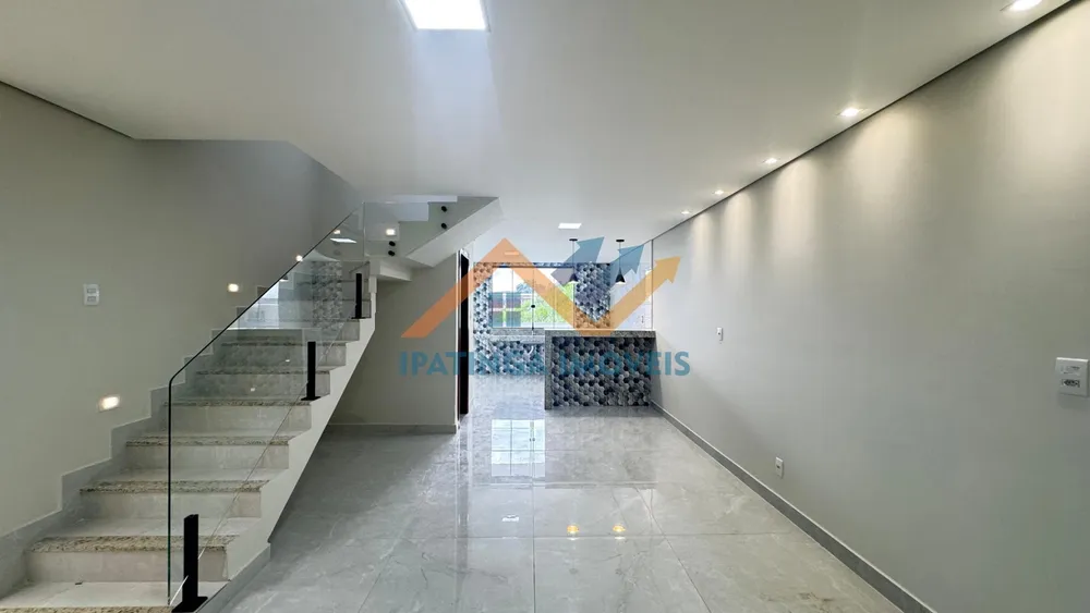 Casa, 3 quartos, 190 m² - Foto 1
