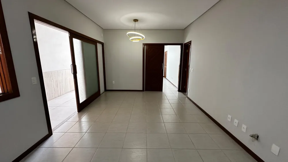 Casa, 4 quartos, 300 m² - Foto 12