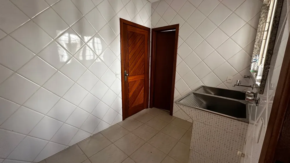 Casa, 4 quartos, 300 m² - Foto 6