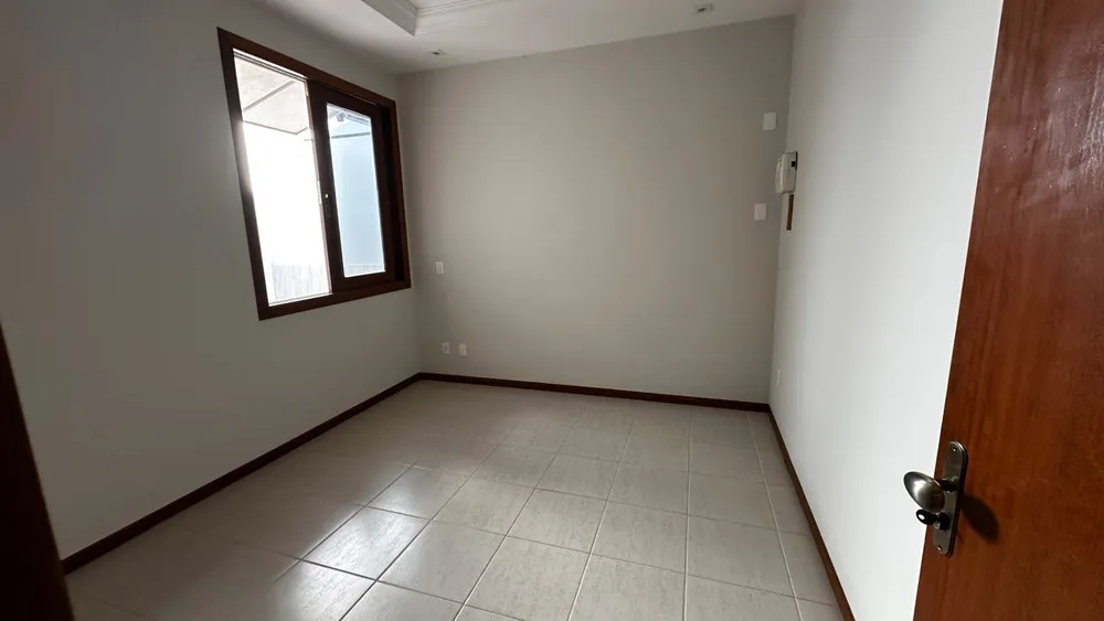 Casa, 4 quartos, 300 m² - Foto 8