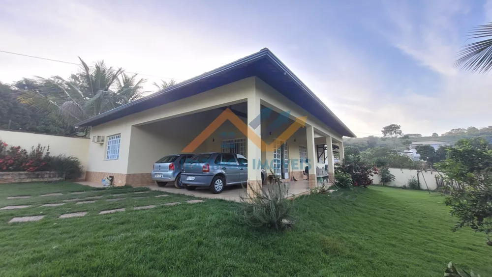 Fazenda à venda com 3 quartos, 1500m² - Foto 4