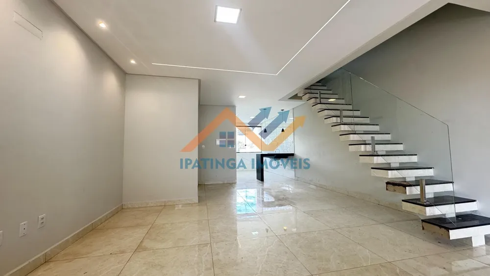 Casa, 3 quartos, 180 m² - Foto 1