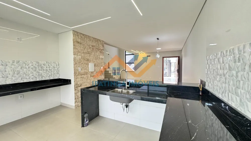 Casa, 3 quartos, 160 m² - Foto 2