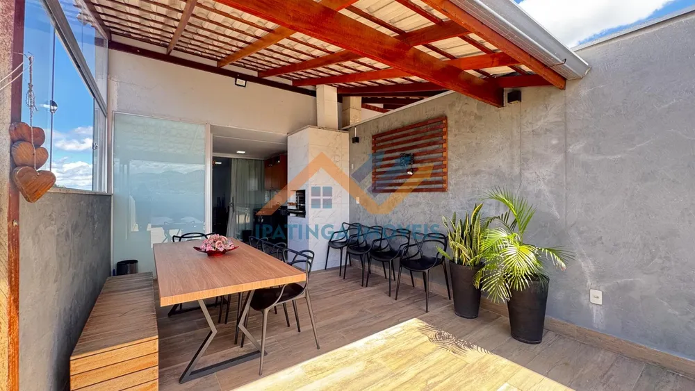 Cobertura, 3 quartos, 220 m² - Foto 1