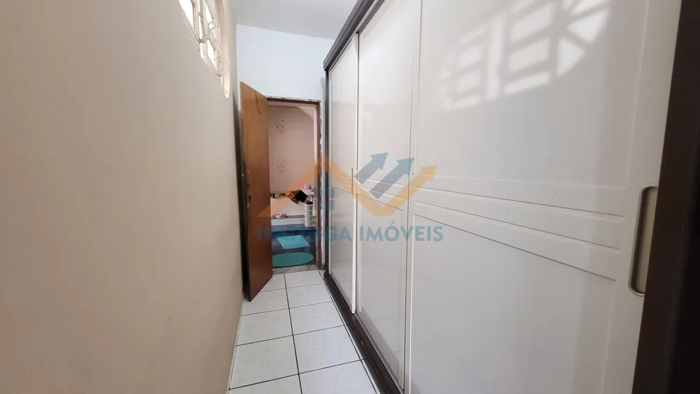 Casa, 6 quartos, 243 m² - Foto 10