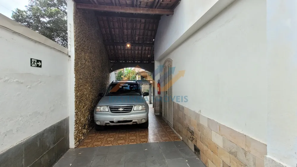 Casa, 6 quartos, 243 m² - Foto 5