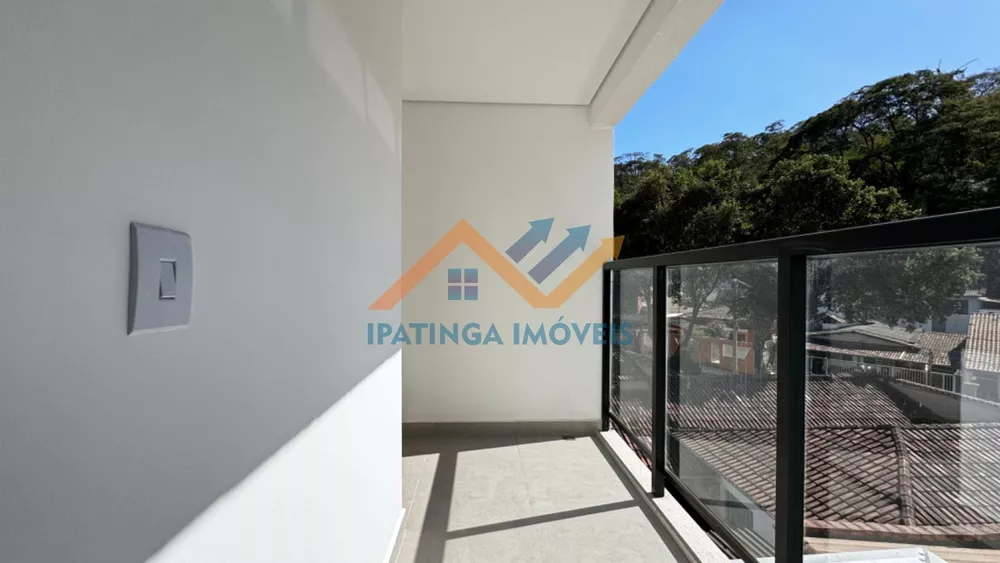 Apartamento à venda com 2 quartos, 66m² - Foto 4