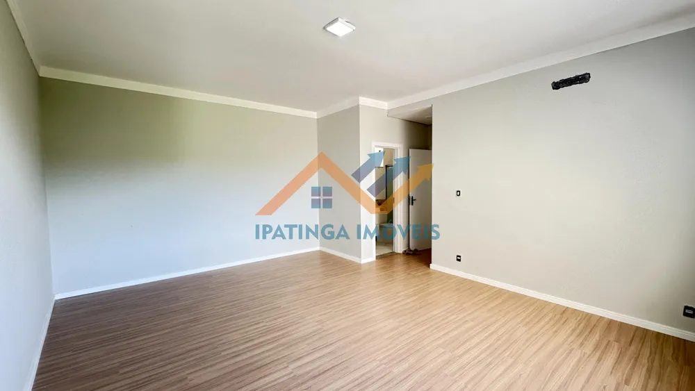 Casa, 3 quartos, 245 m² - Foto 6