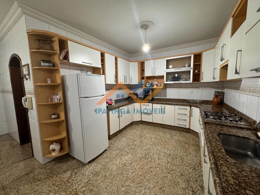 Casa, 4 quartos, 481 m² - Foto 2